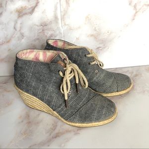 Toms Wedged Booties